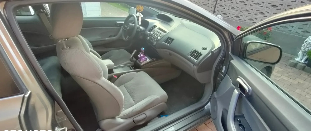 Honda Civic cena 16900 przebieg: 249340, rok produkcji 2007 z Trzebinia małe 106